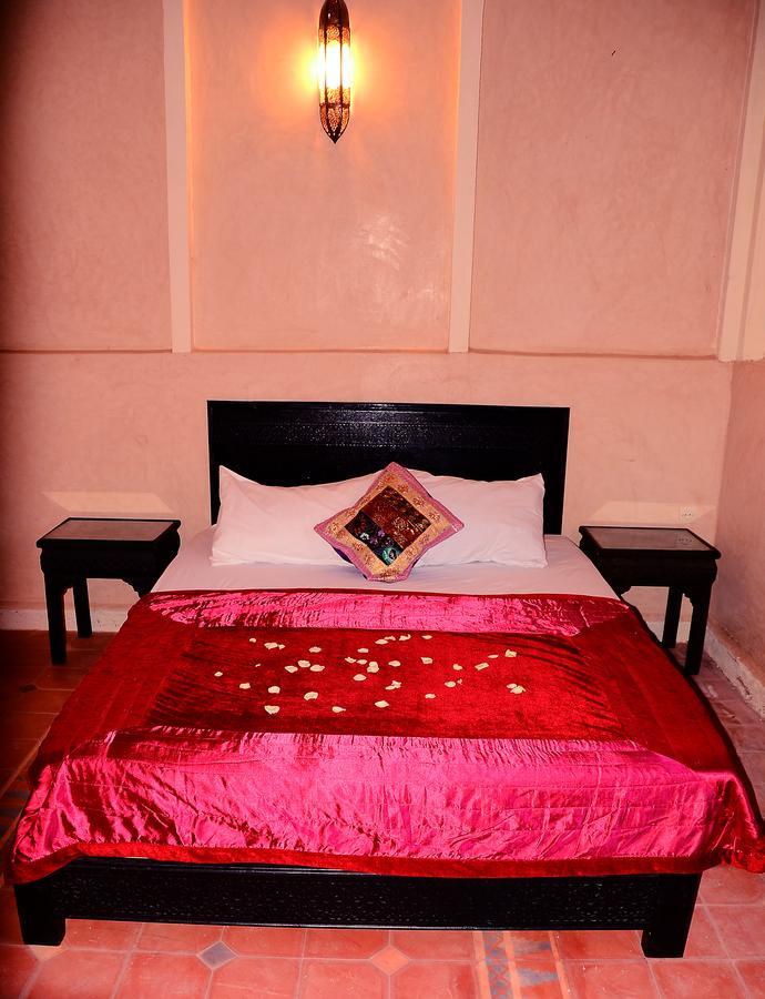 Latifa House Hotel Sbiti Ngoại thất bức ảnh